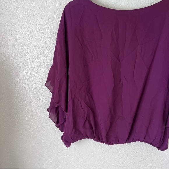 Alice and Olivia purple flutter sleeve silk top size small - Picture 9 of 13